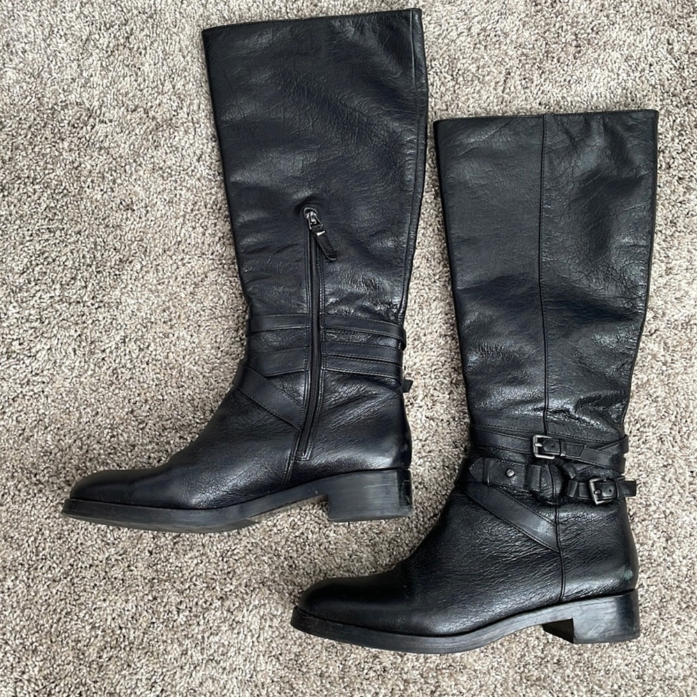 Via Spigia Black Knee High Zip Up Boots